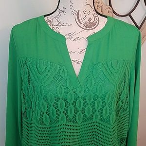 NWT Valerie Stevens Green Tunic